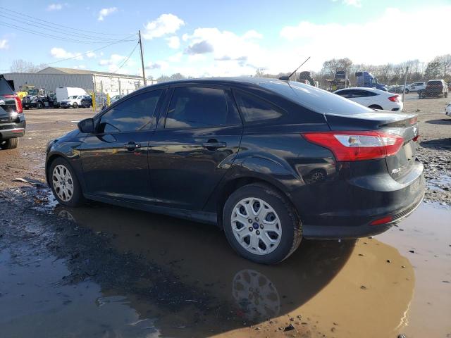 1FAHP3F25CL442399 - 2012 FORD FOCUS SE BLACK photo 2