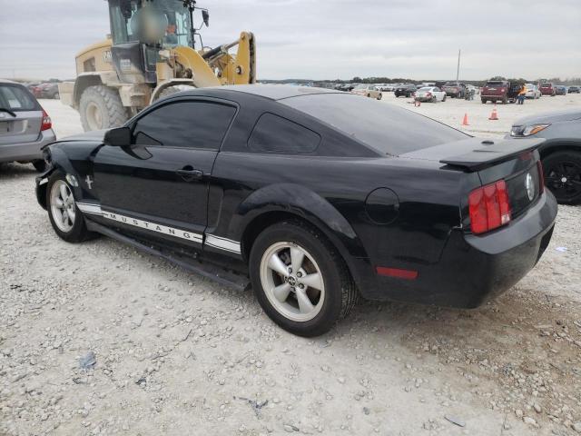 1ZVHT80N575334782 - 2007 FORD MUSTANG BLACK photo 2