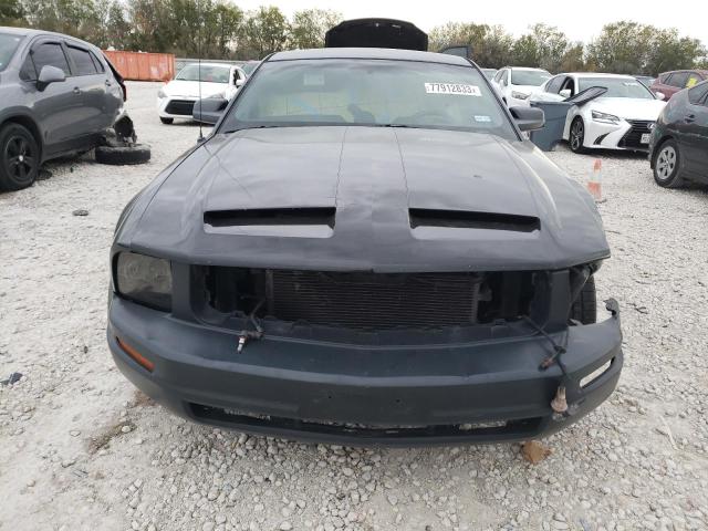 1ZVHT80N575334782 - 2007 FORD MUSTANG BLACK photo 5