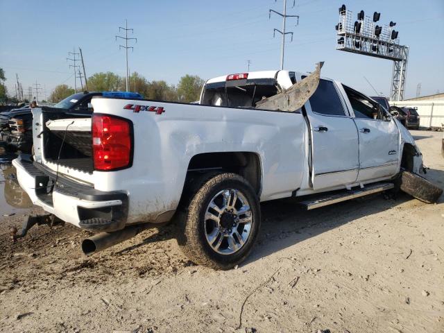 1GC1KXEY6JF214530 - 2018 CHEVROLET SILVERADO K2500 HIGH COUNTRY WHITE photo 3