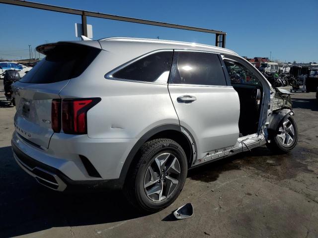 KNDRG4LGXM5049010 - 2021 KIA SORENTO S SILVER photo 3