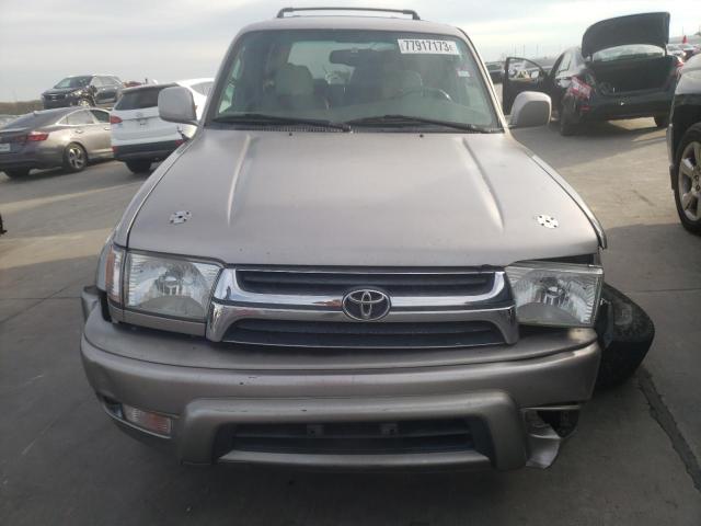 JT3GN87R820239838 - 2002 TOYOTA 4RUNNER LIMITED SILVER photo 5