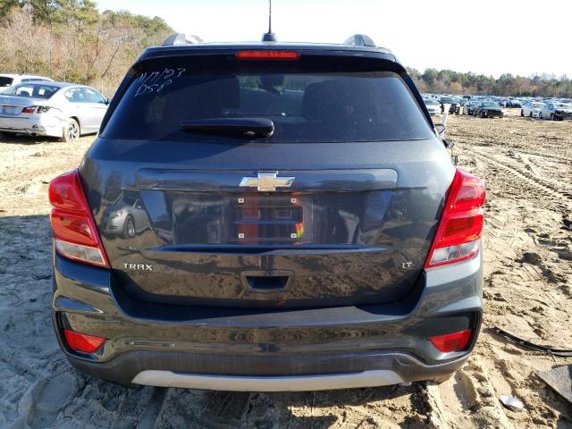 KL7CJLSB1JB725037 - 2018 CHEVROLET TRAX 1LT GRAY photo 6