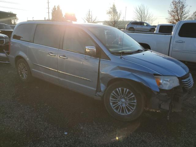 2C4RC1CG5DR531400 - 2013 CHRYSLER TOWN & COU TOURING L BLUE photo 4