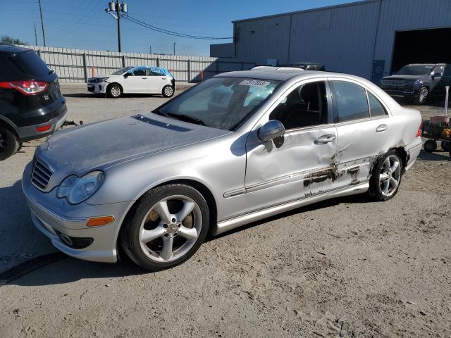 WDBRF40J05F593352 - 2005 MERCEDES-BENZ C 230K SPORT SEDAN SILVER photo 1