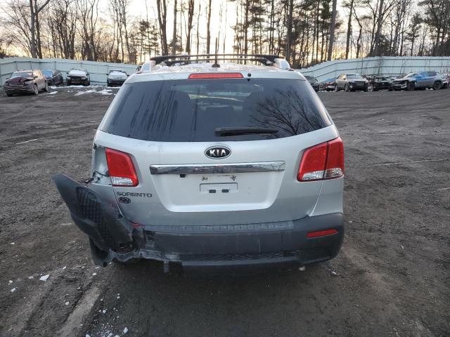 5XYKT3A6XDG324433 - 2013 KIA SORENTO LX SILVER photo 6