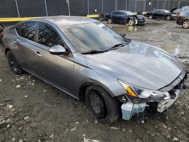 1N4BL4BV4KC109665 - 2019 NISSAN ALTIMA S GRAY photo 4