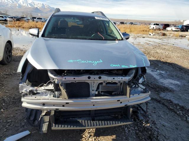 4S4BSANC5J3218877 - 2018 SUBARU OUTBACK 2.5I LIMITED SILVER photo 5