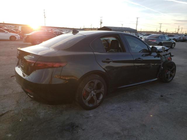 ZARFAEDNXJ7591480 - 2018 ALFA ROMEO GIULIA Q4 BLACK photo 3