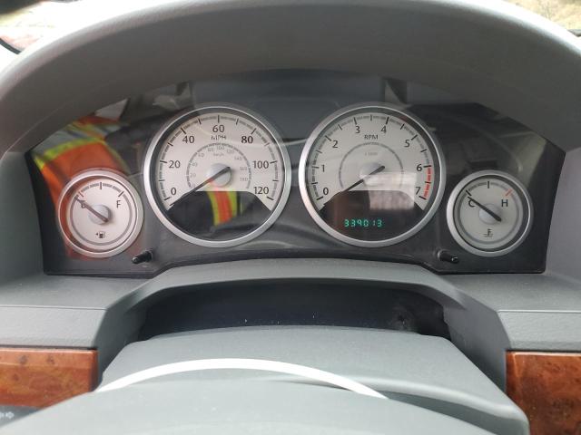 2A8HR54P18R801513 - 2008 CHRYSLER TOWN & COU TOURING WHITE photo 9