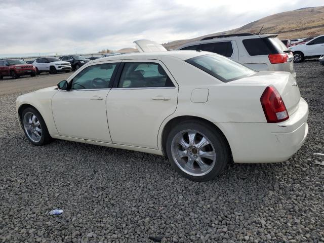 2C3KA43RX7H721315 - 2007 CHRYSLER 300 CREAM photo 2