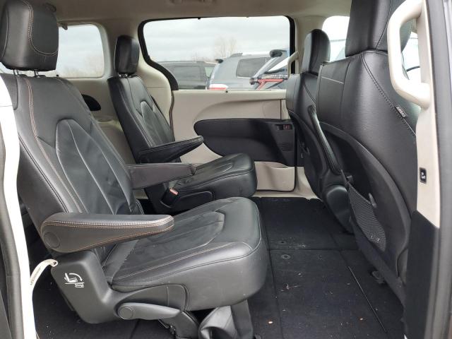 2C4RC1BG5HR584461 - 2017 CHRYSLER PACIFICA TOURING L GRAY photo 11