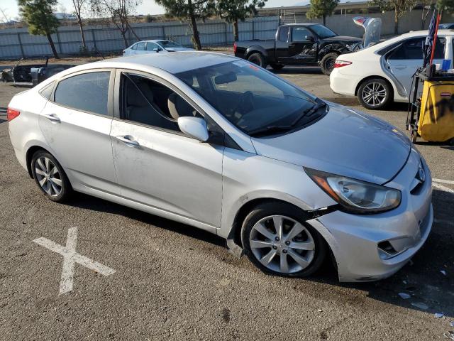 KMHCU4AE5CU121621 - 2012 HYUNDAI ACCENT GLS SILVER photo 4