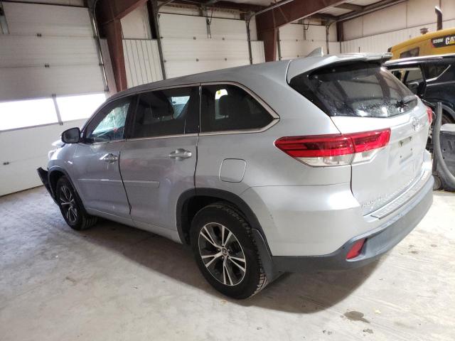 5TDZZRFH1HS225597 - 2017 TOYOTA HIGHLANDER LE SILVER photo 2