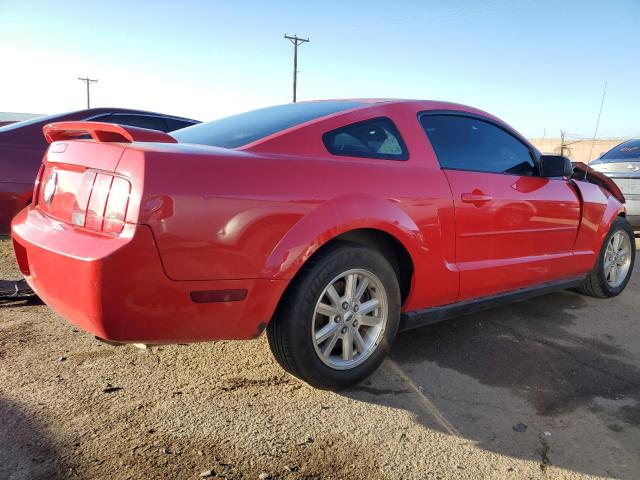 1ZVFT80N065104685 - 2006 FORD MUSTANG RED photo 3