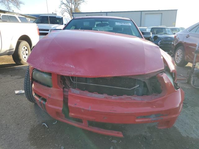 1ZVFT80N065104685 - 2006 FORD MUSTANG RED photo 5