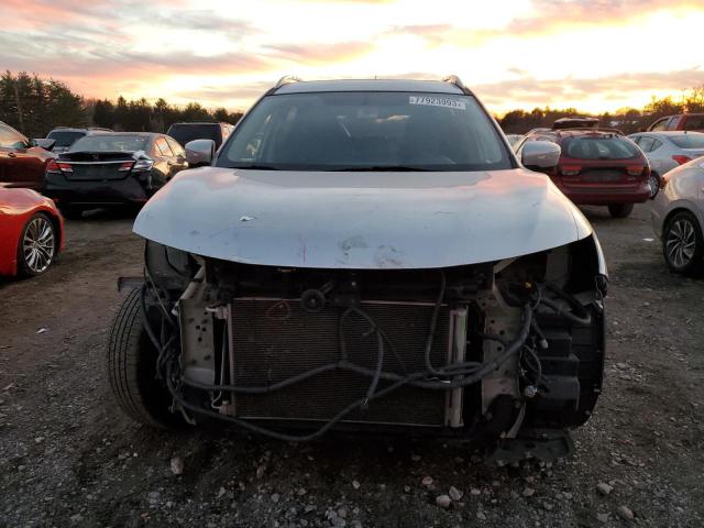 5N1AT2MV0EC769466 - 2014 NISSAN ROGUE S SILVER photo 5