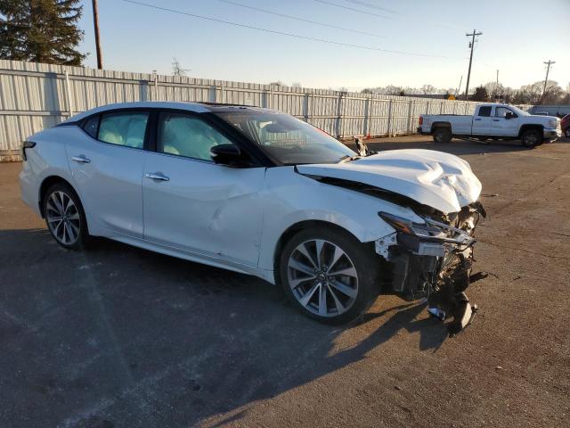 1N4AA6AV7KC373784 - 2019 NISSAN MAXIMA S WHITE photo 4