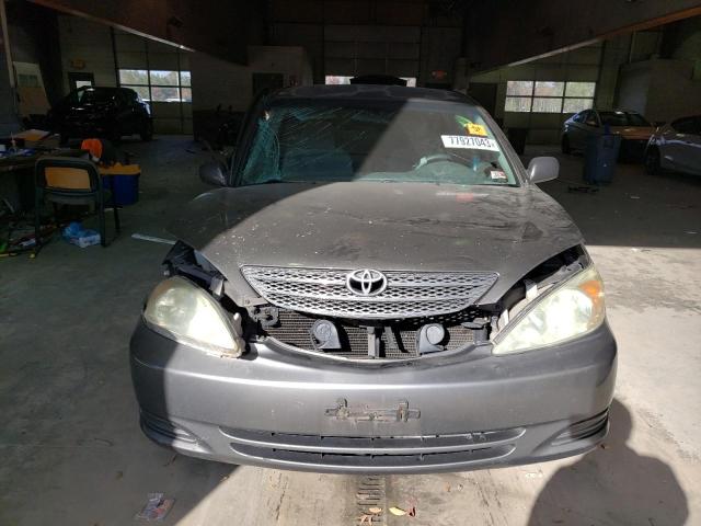 4T1BE32KX4U885585 - 2004 TOYOTA CAMRY LE GRAY photo 5