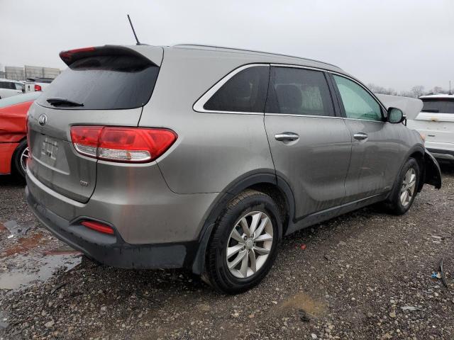 5XYPGDA35HG270826 - 2017 KIA SORENTO LX GRAY photo 3