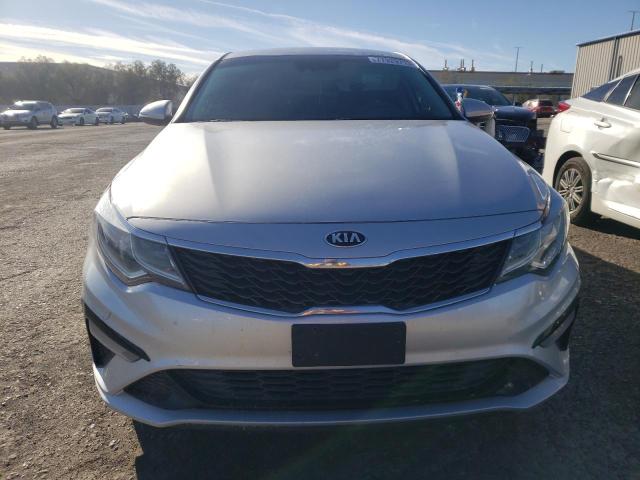 5XXGT4L38LG404525 - 2020 KIA OPTIMA LX SILVER photo 5