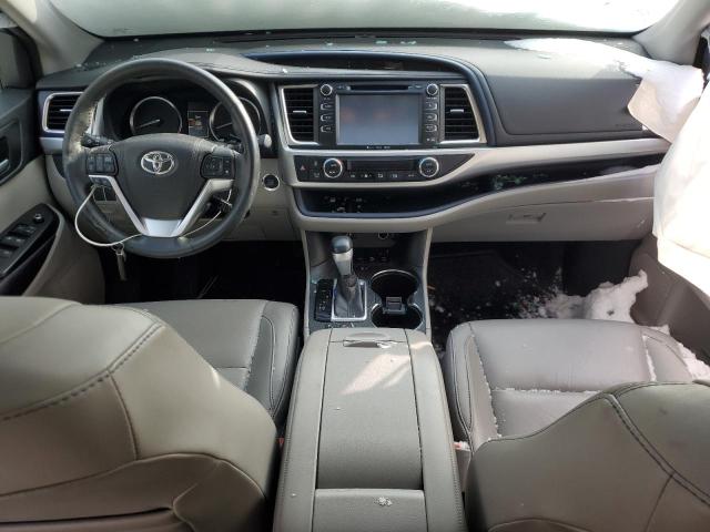 5TDJKRFH0GS232024 - 2016 TOYOTA HIGHLANDER XLE WHITE photo 8