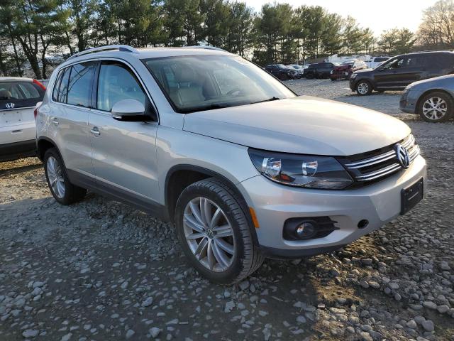 WVGAV7AX1FW592021 - 2015 VOLKSWAGEN TIGUAN S SILVER photo 4