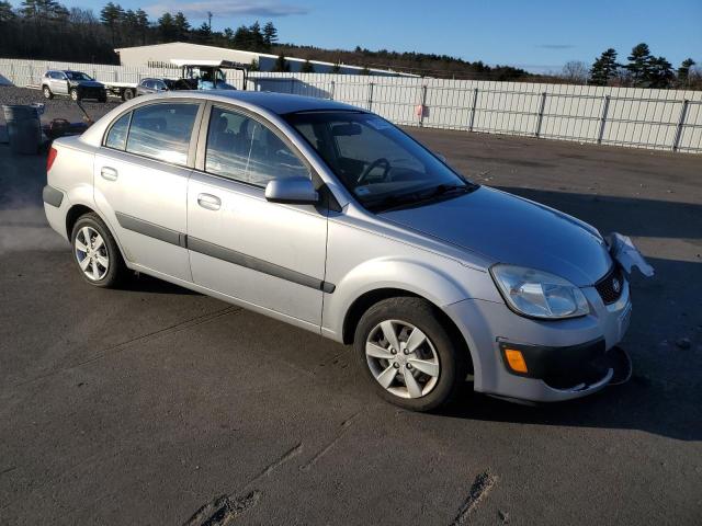 KNADE123986353777 - 2008 KIA RIO BASE SILVER photo 4