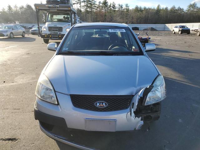 KNADE123986353777 - 2008 KIA RIO BASE SILVER photo 5