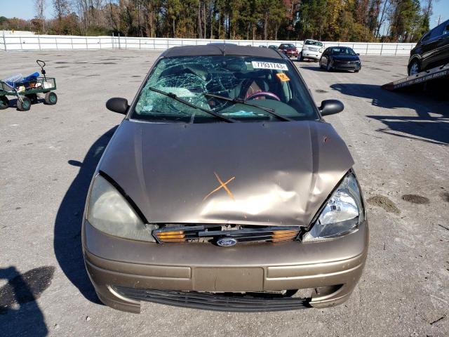 1FAFP33P94W147670 - 2004 FORD FOCUS LX GOLD photo 5