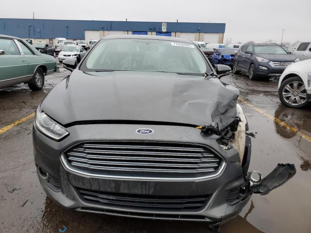 3FA6P0HD5FR303934 - 2015 FORD FUSION SE GRAY photo 5