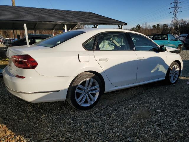 1VWLA7A32KC000379 - 2019 VOLKSWAGEN PASSAT WOLFSBURG WHITE photo 3