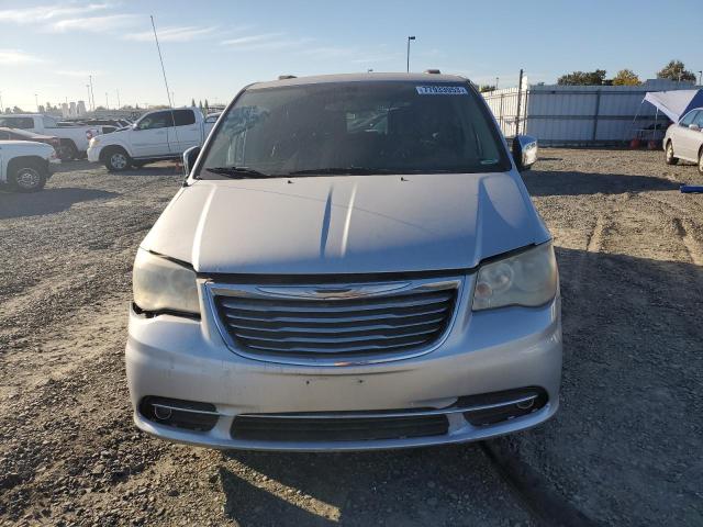 2A4RR8DG3BR772241 - 2011 CHRYSLER TOWN & COU TOURING L SILVER photo 5