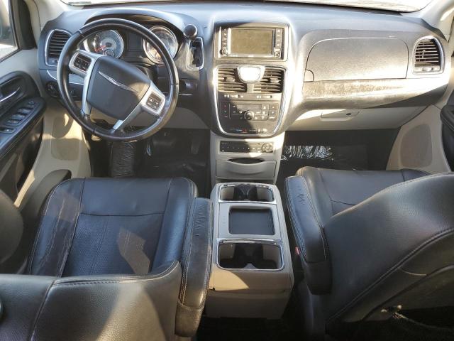 2A4RR8DG3BR772241 - 2011 CHRYSLER TOWN & COU TOURING L SILVER photo 8