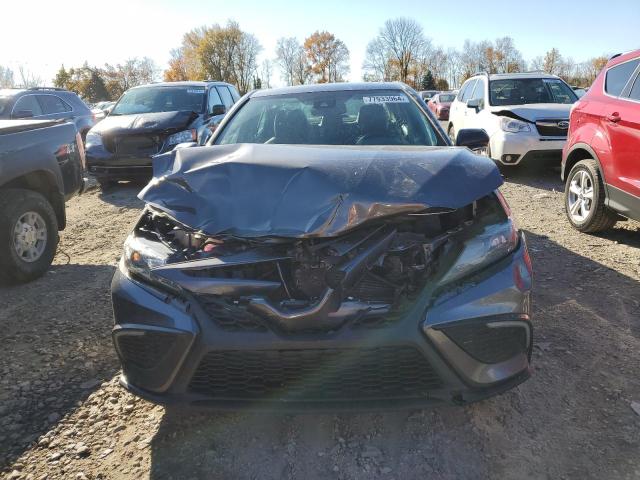 4T1S31AK8PU613973 - 2023 TOYOTA CAMRY SE NIGHT SHADE CHARCOAL photo 5