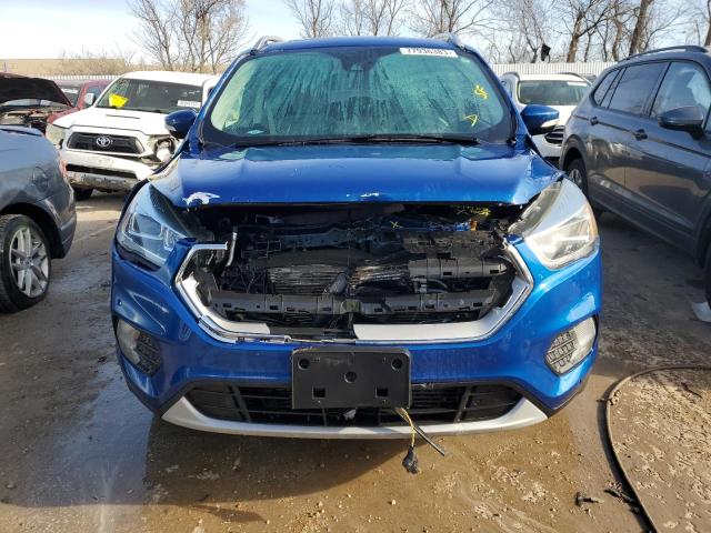 1FMCU9J91JUB12458 - 2018 FORD ESCAPE TITANIUM BLUE photo 5