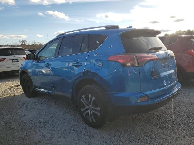 JTMBFREV5JJ747413 - 2018 TOYOTA RAV4 LE BLUE photo 2