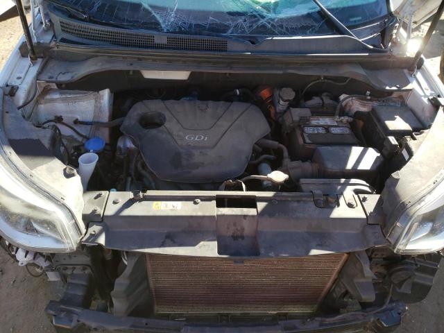 KNDJN2A21F7776977 - 2015 KIA SOUL WHITE photo 11