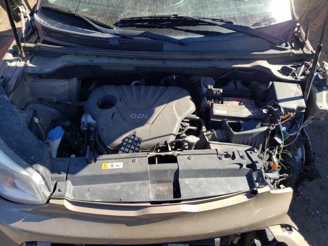 KNDJN2A26F7158943 - 2015 KIA SOUL BROWN photo 11