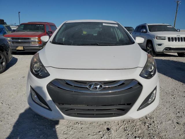 KMHD35LE4DU145646 - 2013 HYUNDAI ELANTRA GT WHITE photo 5