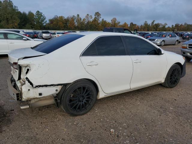 4T4BF1FK0ER339073 - 2014 TOYOTA CAMRY L WHITE photo 3