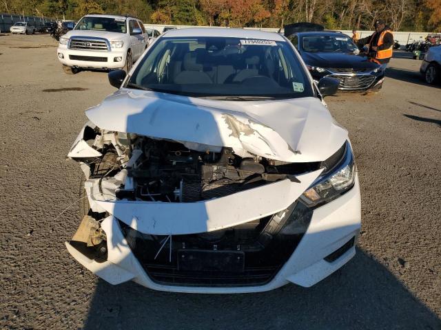 3N1CN8DV8LL903252 - 2020 NISSAN VERSA S WHITE photo 5