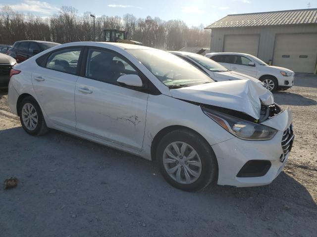 3KPC24A62ME129484 - 2021 HYUNDAI ACCENT SE WHITE photo 4