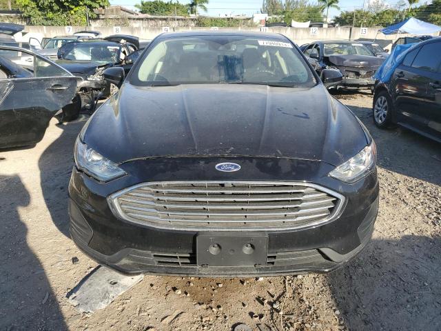 3FA6P0LU9LR170758 - 2020 FORD FUSION SE BLACK photo 5