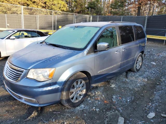 2C4RC1CG3CR125436 - 2012 CHRYSLER TOWN & COU TOURING L BLUE photo 1