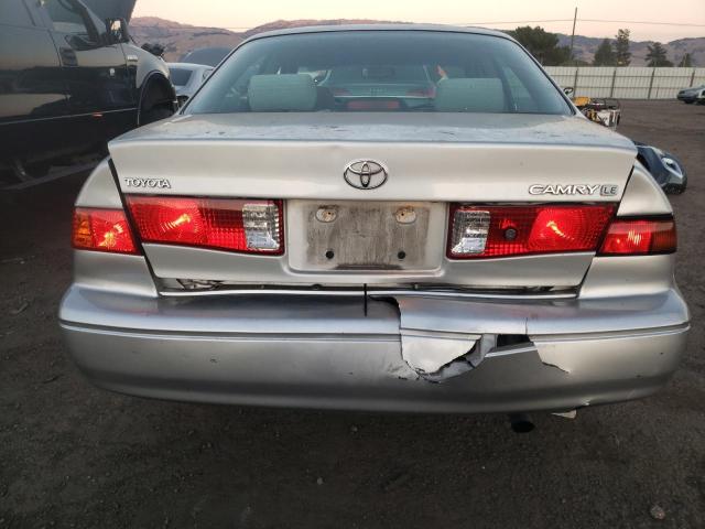 4T1BG22K01U060137 - 2001 TOYOTA CAMRY CE SILVER photo 6