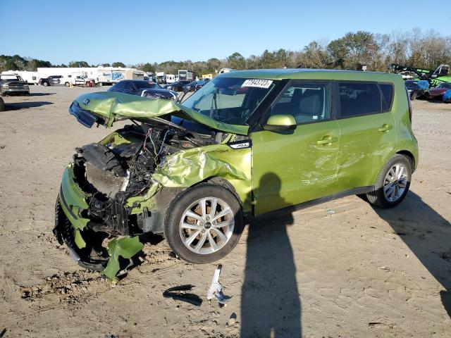 KNDJP3A53J7892037 - 2018 KIA SOUL + GREEN photo 1