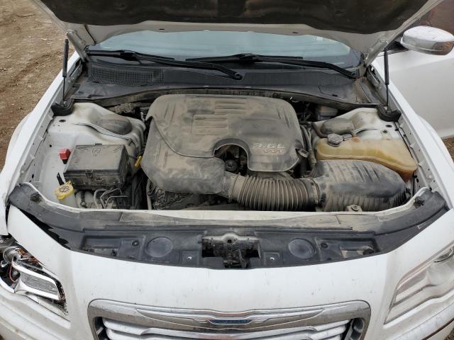 2C3CCARG2DH581145 - 2013 CHRYSLER 300 WHITE photo 11