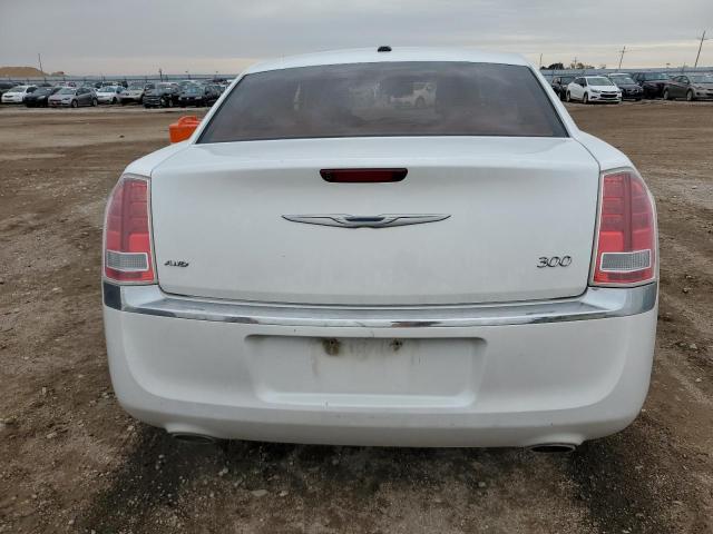 2C3CCARG2DH581145 - 2013 CHRYSLER 300 WHITE photo 6