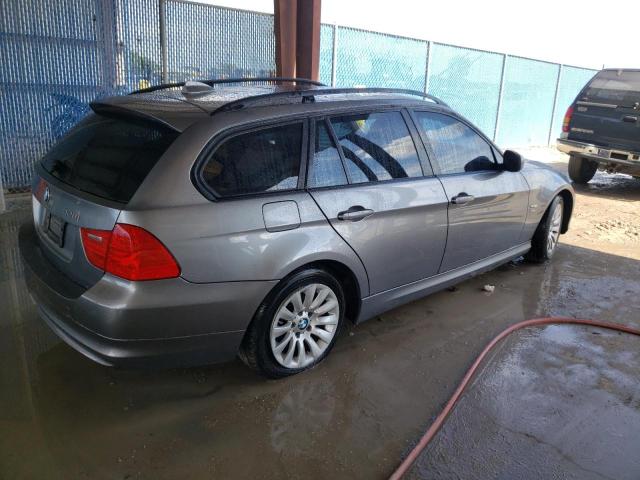 WBAUU33589A539713 - 2009 BMW 328 XIT SILVER photo 3